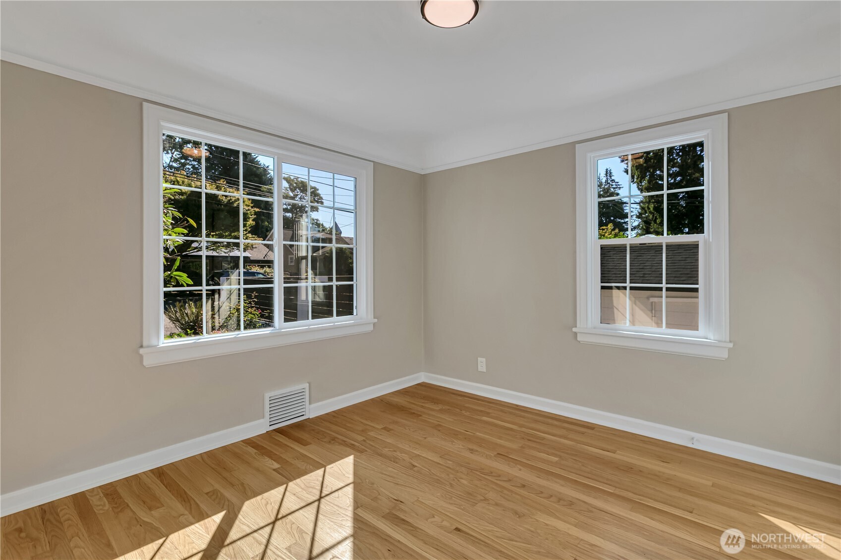 15219 22nd Avenue Property Photo 15