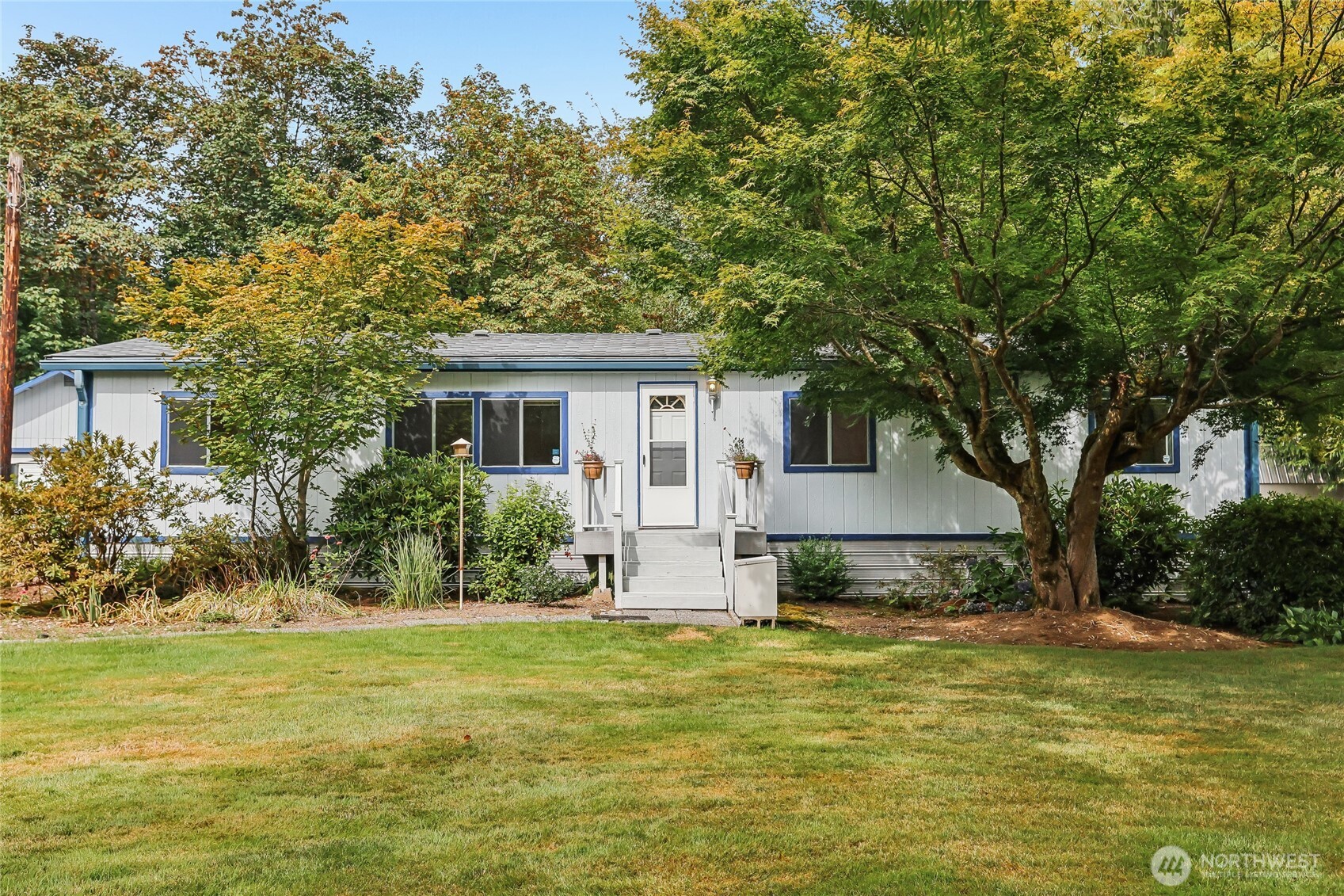 12821 68th Street Property Photo 1