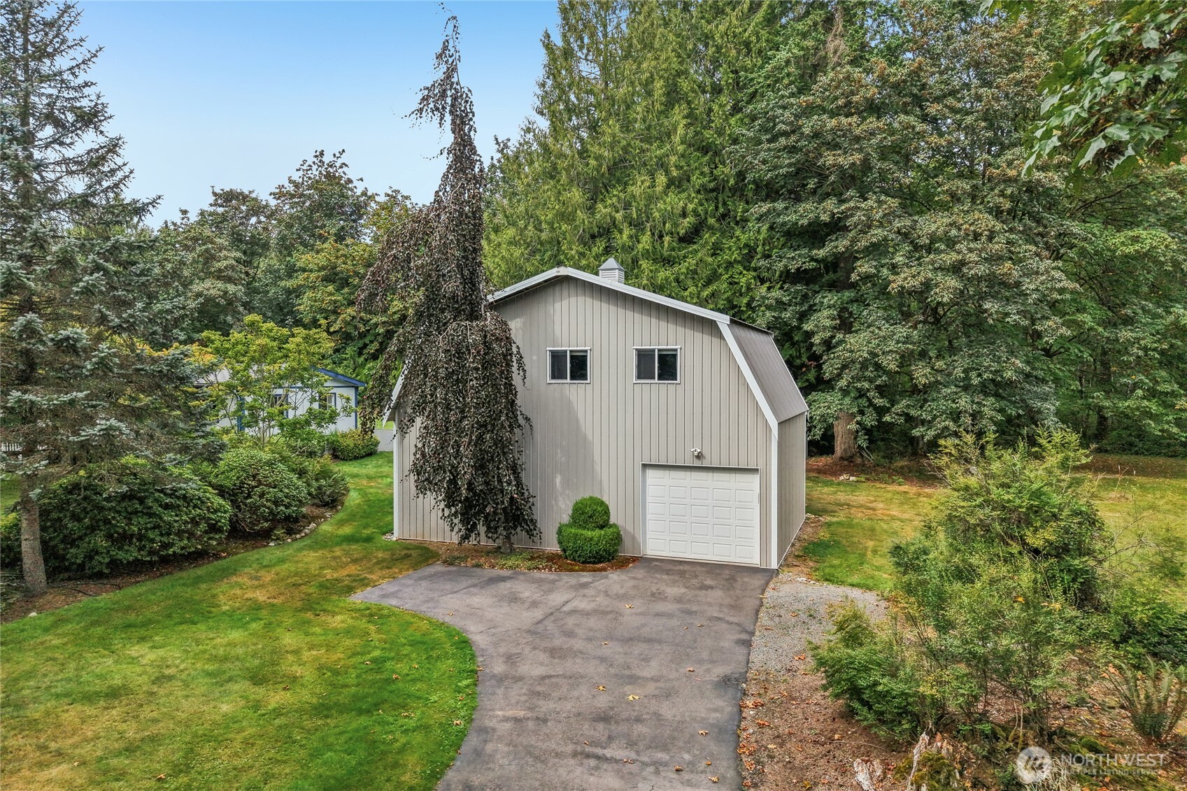 12821 68th Street Property Photo 3