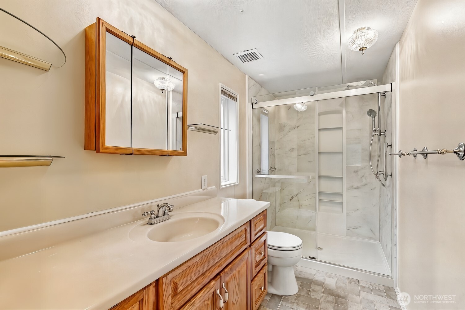12821 68th Street Property Photo 20