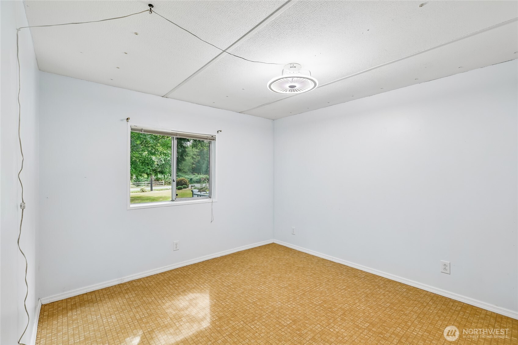 12821 68th Street Property Photo 23