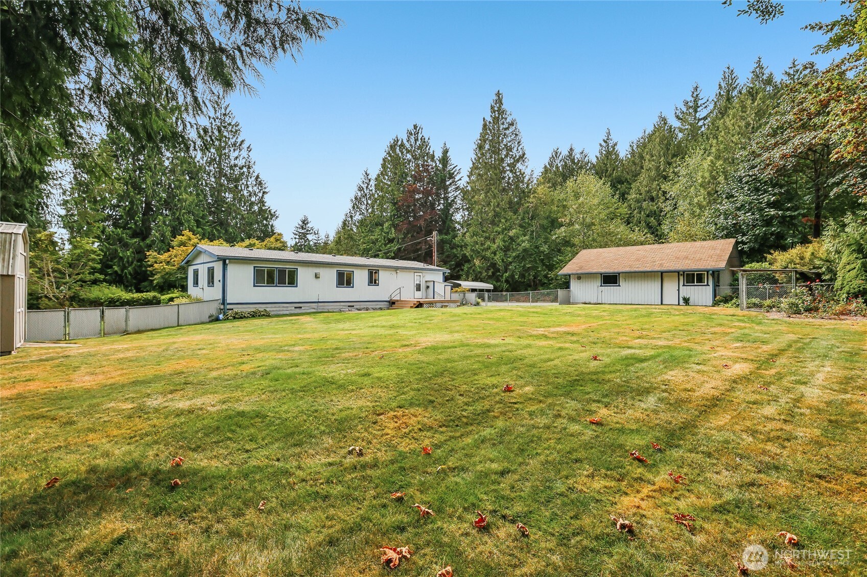 12821 68th Street Property Photo 28
