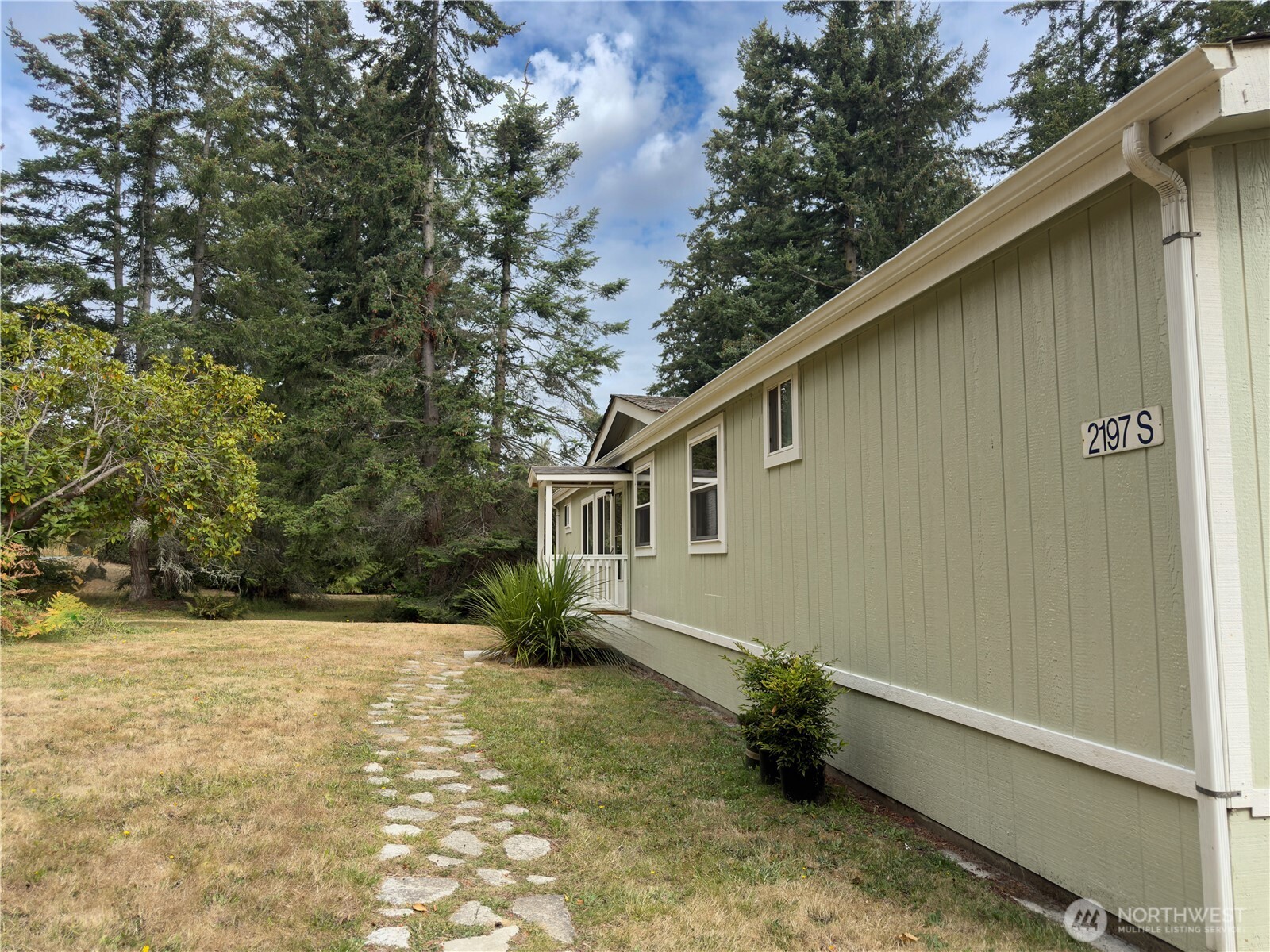2197 Parker Road Property Photo 8
