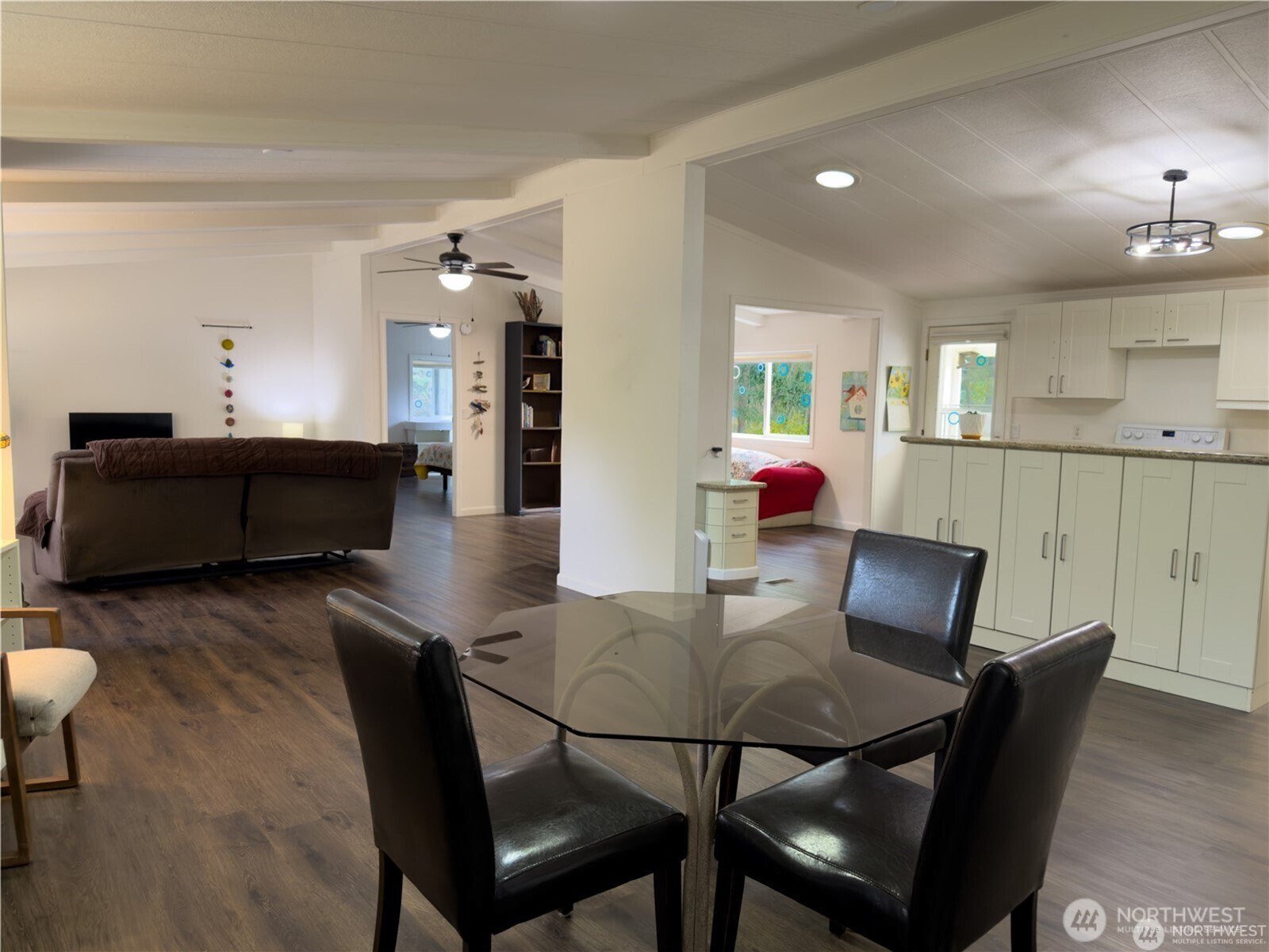 2197 Parker Road Property Photo 12