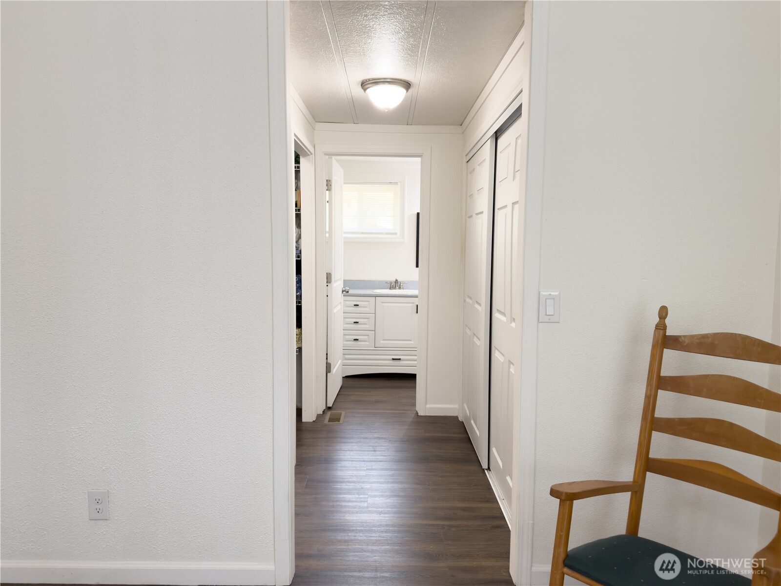 2197 Parker Road Property Photo 21