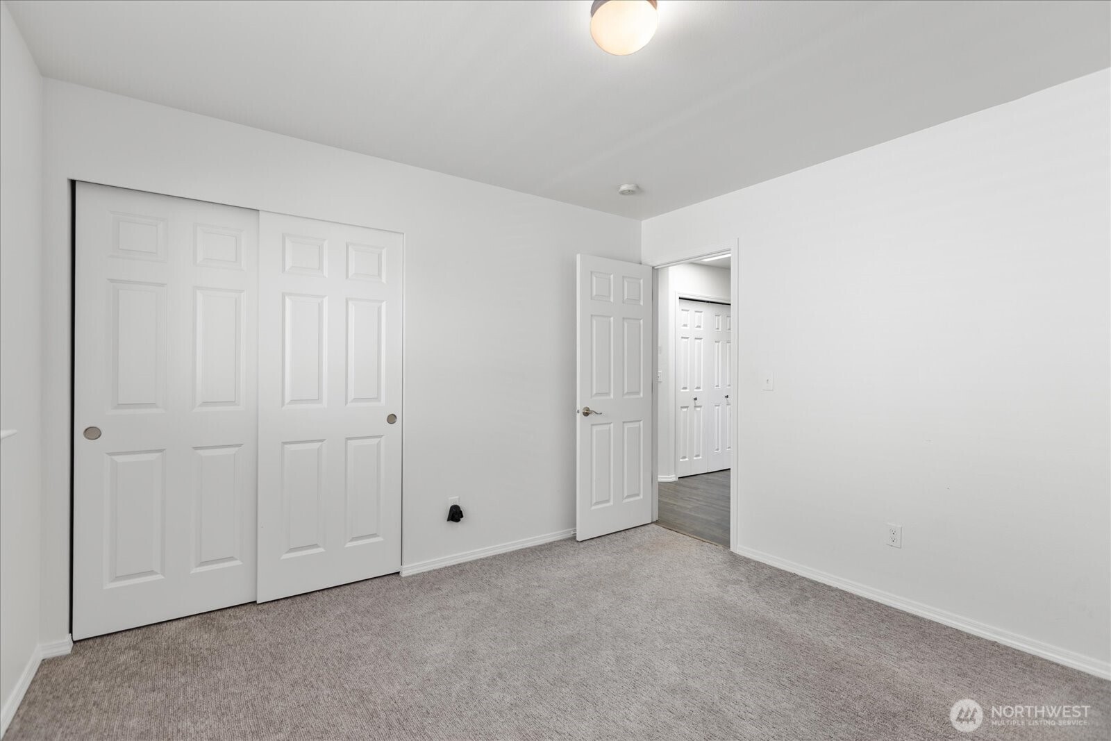 4903 72nd Drive Property Photo 28