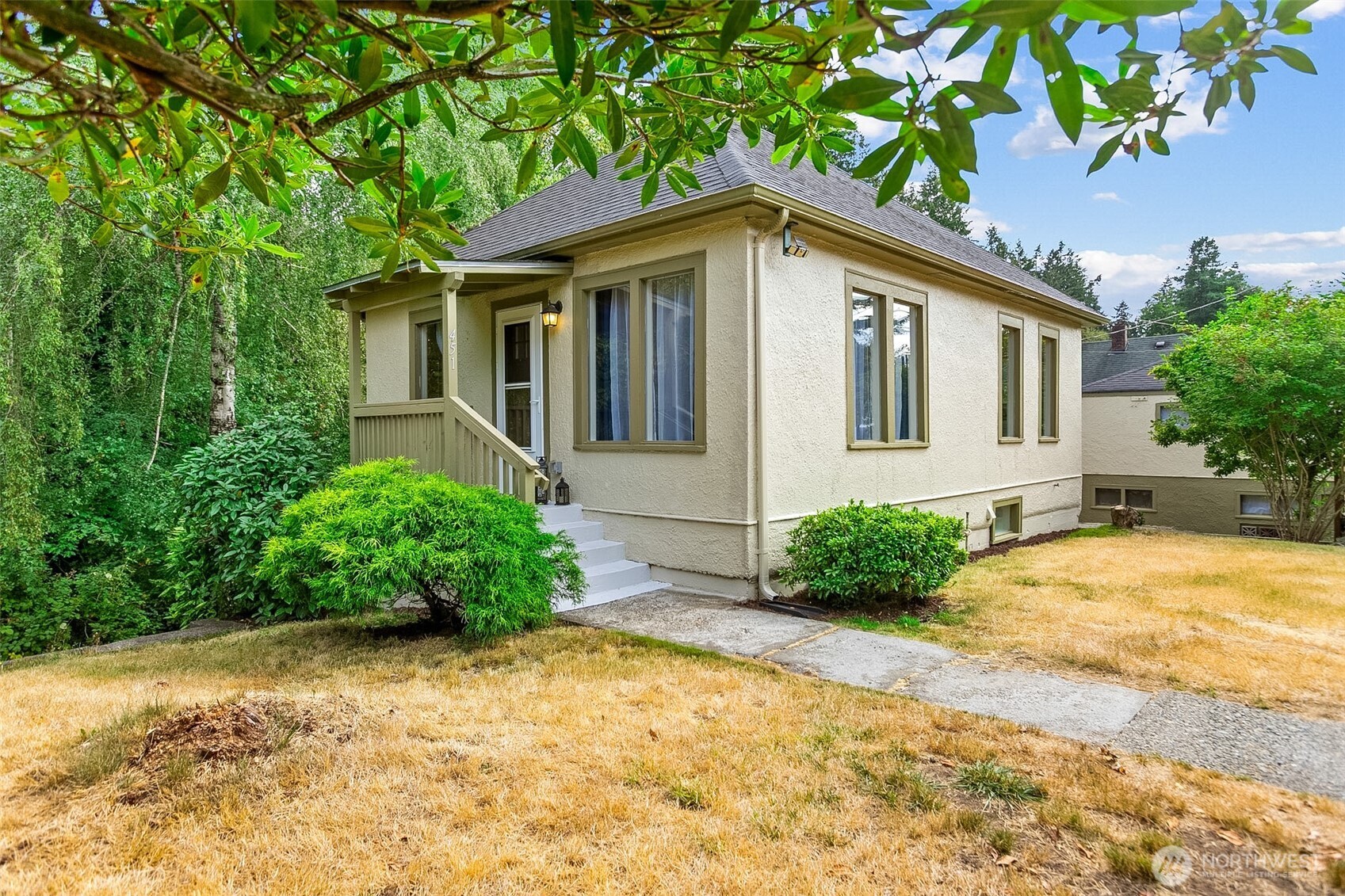 451 Tracy Avenue Property Photo 1
