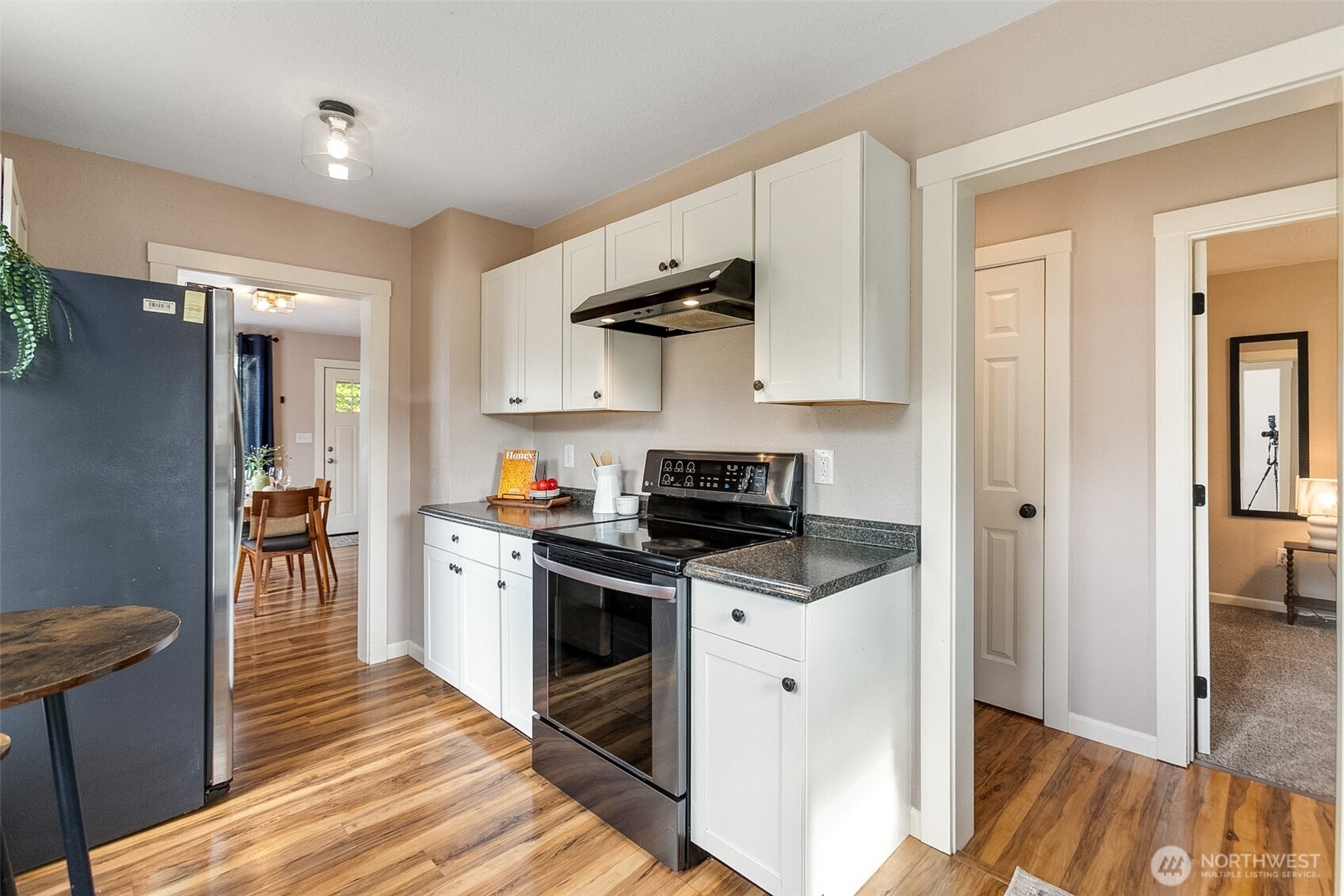 451 Tracy Avenue Property Photo 16