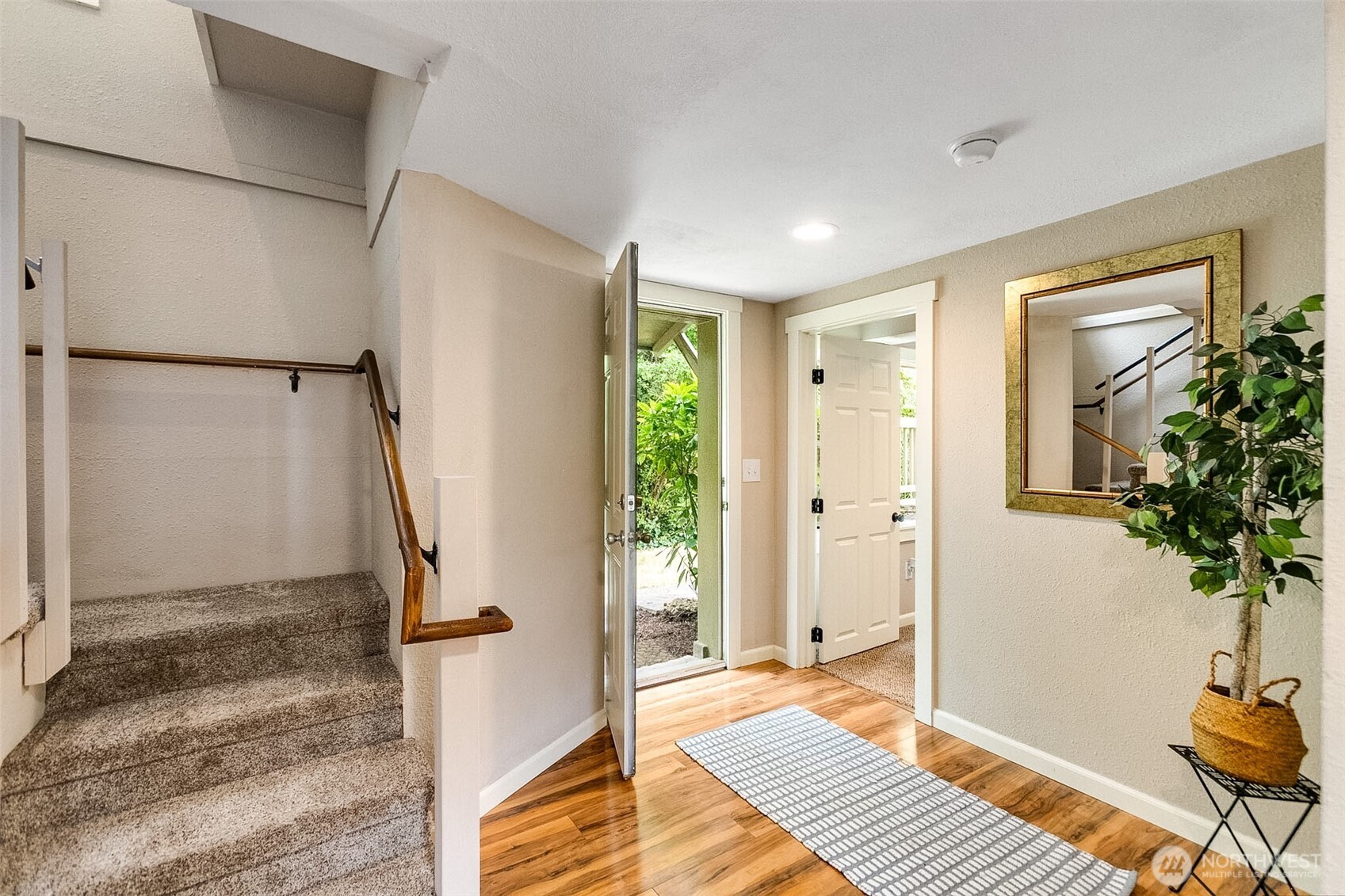451 Tracy Avenue Property Photo 20