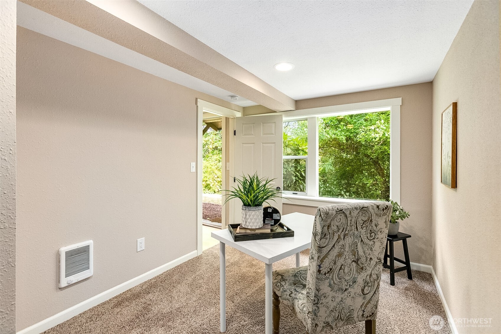 451 Tracy Avenue Property Photo 28