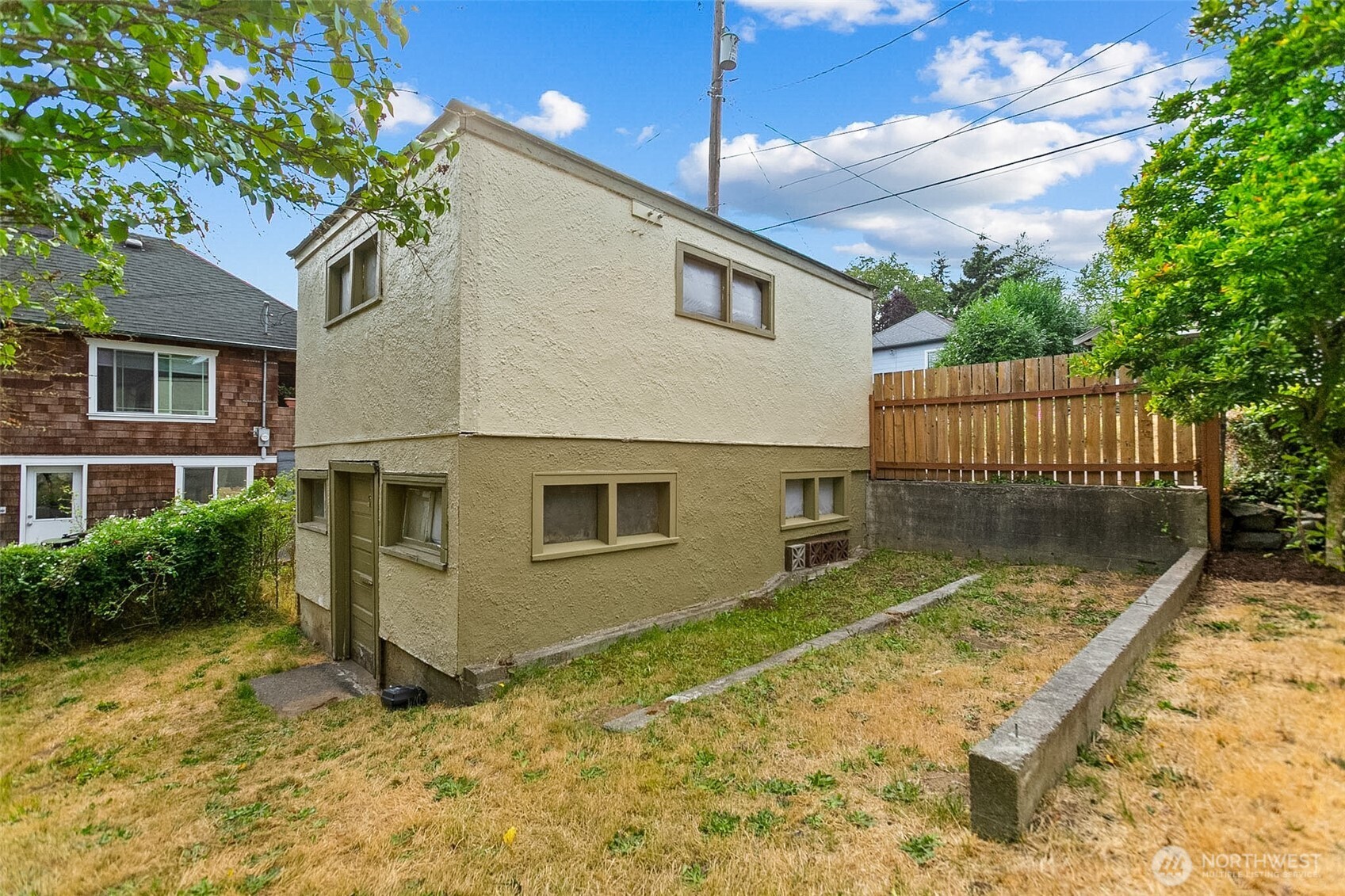 451 Tracy Avenue Property Photo 33