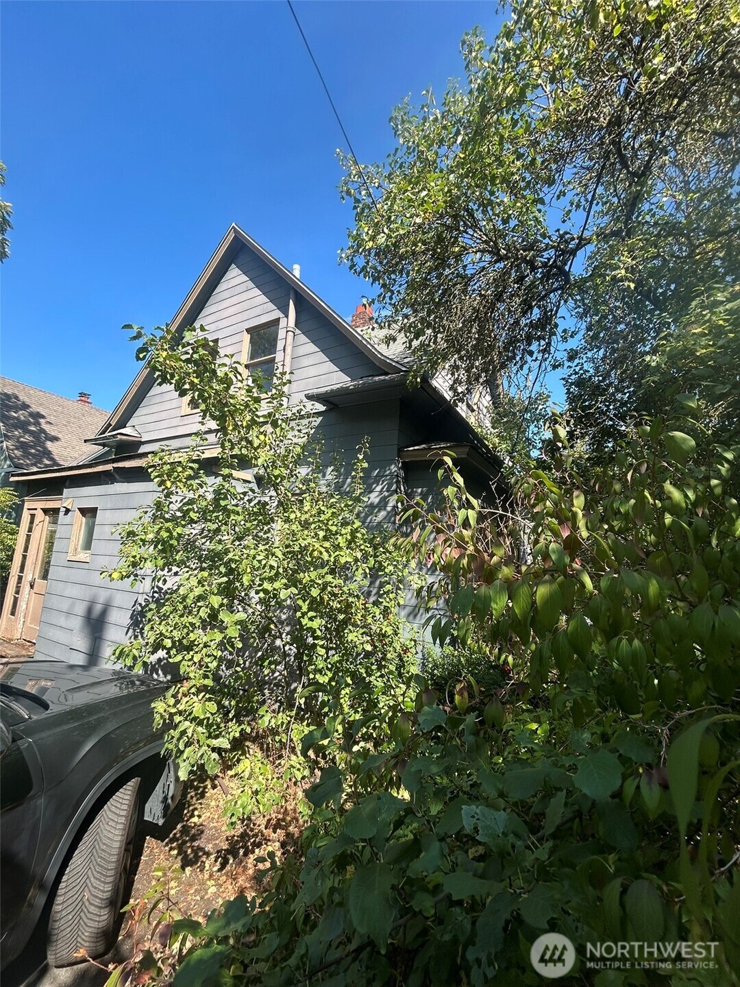 5247 Brooklyn Avenue Property Photo 17