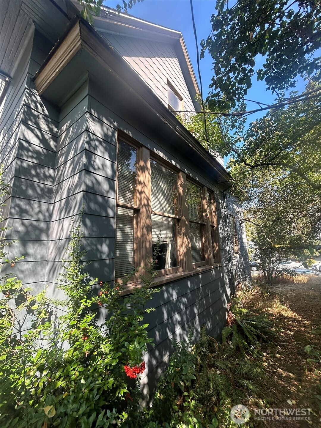 5247 Brooklyn Avenue Property Photo 18
