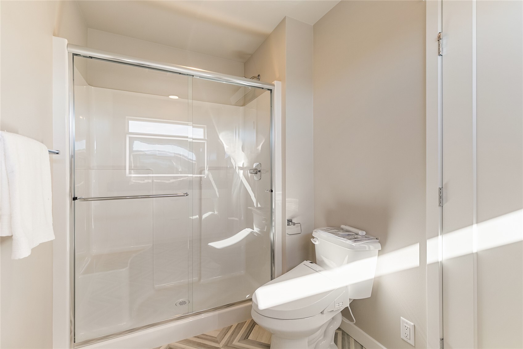 556 (lot 4) Northview Street Property Photo 20