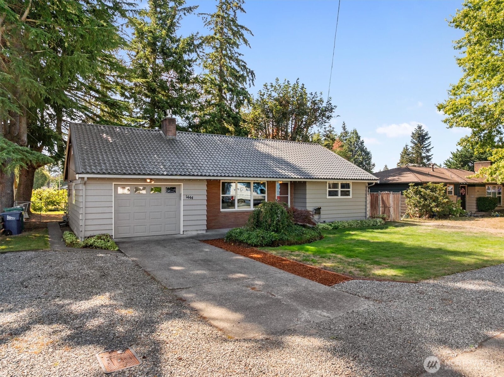 1444 Merritt Avenue Property Photo 2