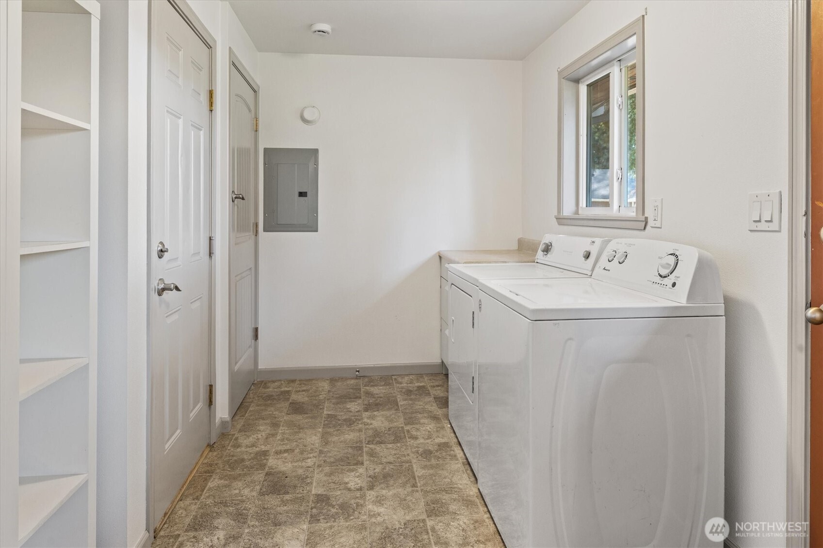 1444 Merritt Avenue Property Photo 14