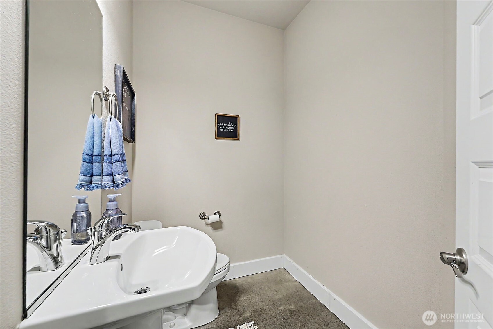 2222 215th Street Property Photo 24