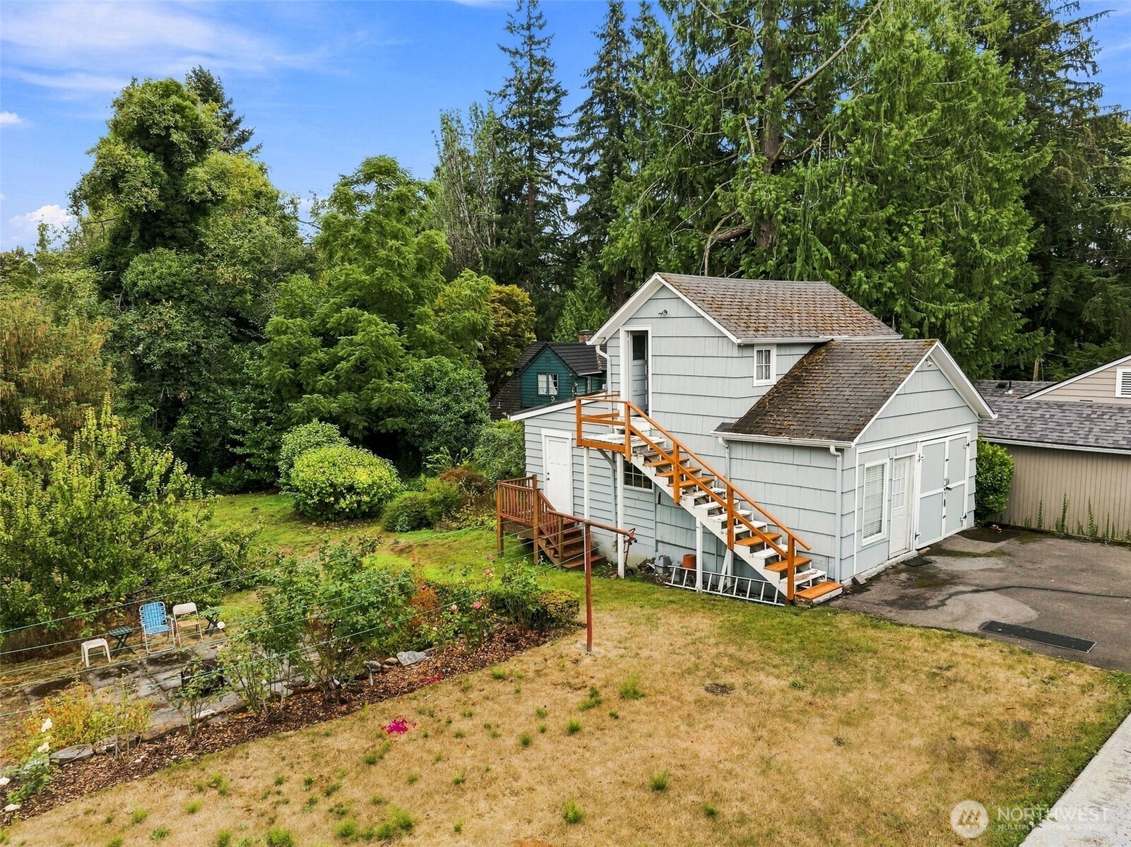 16414 6th Avenue Property Photo 3