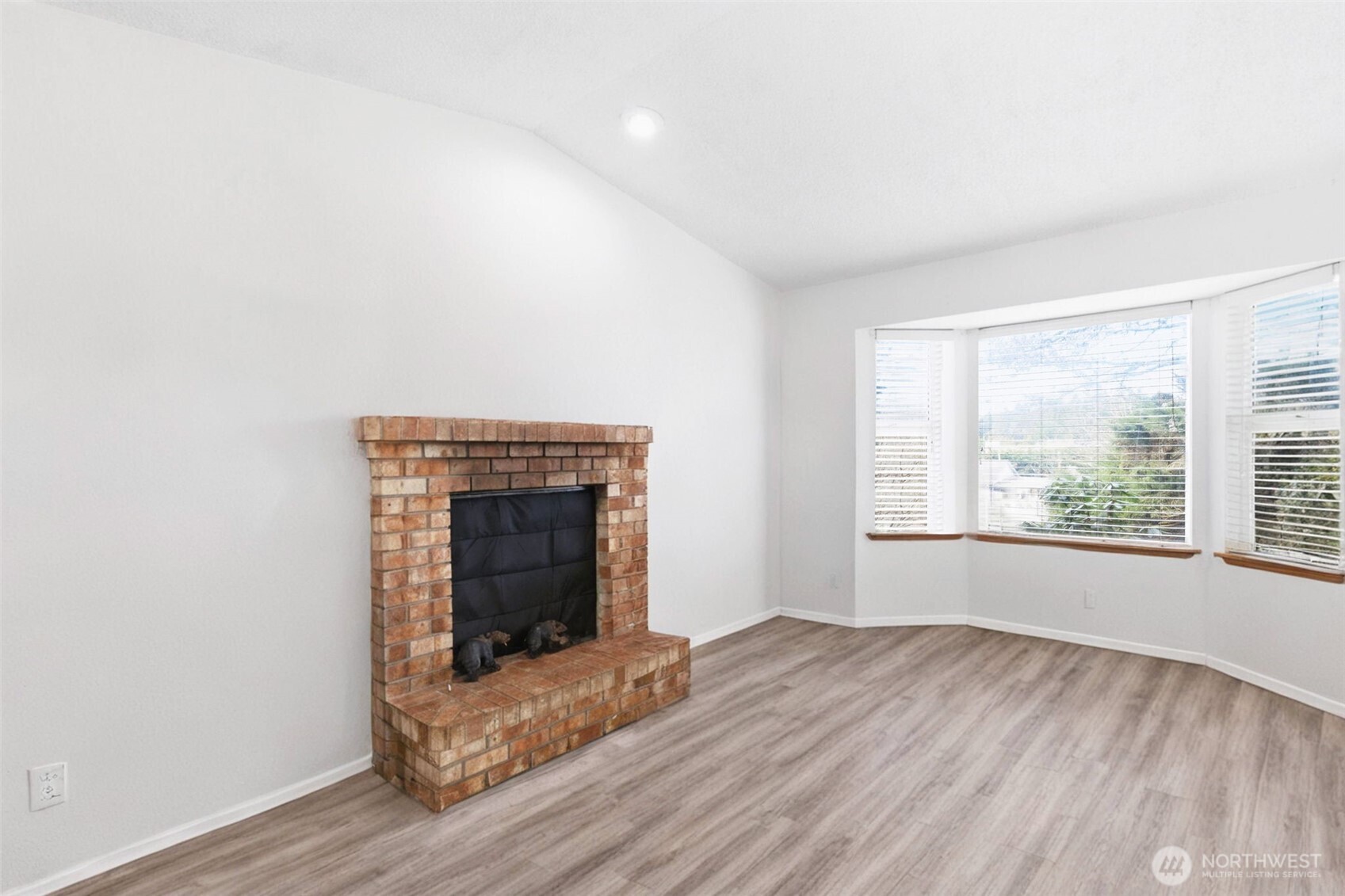 11209 11211 89th Avenue Ct Property Photo 9