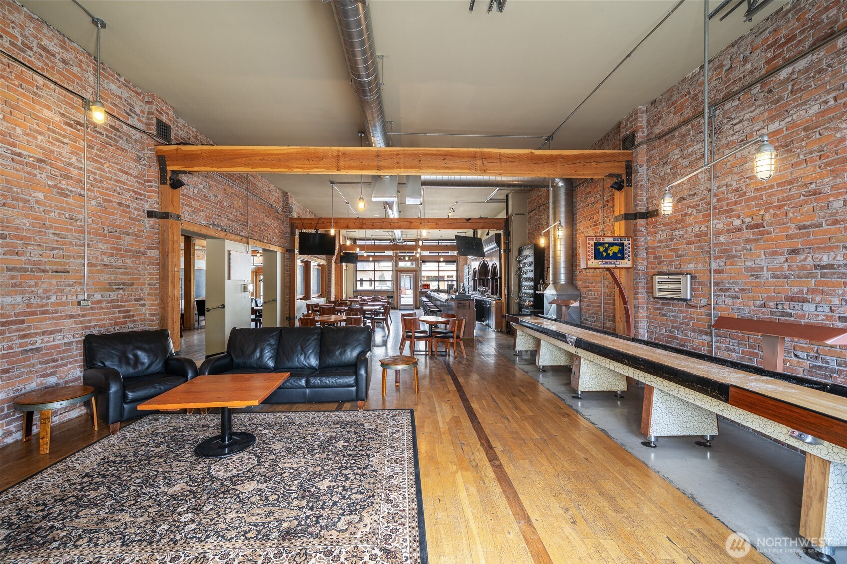 1307 Main Property Photo 6