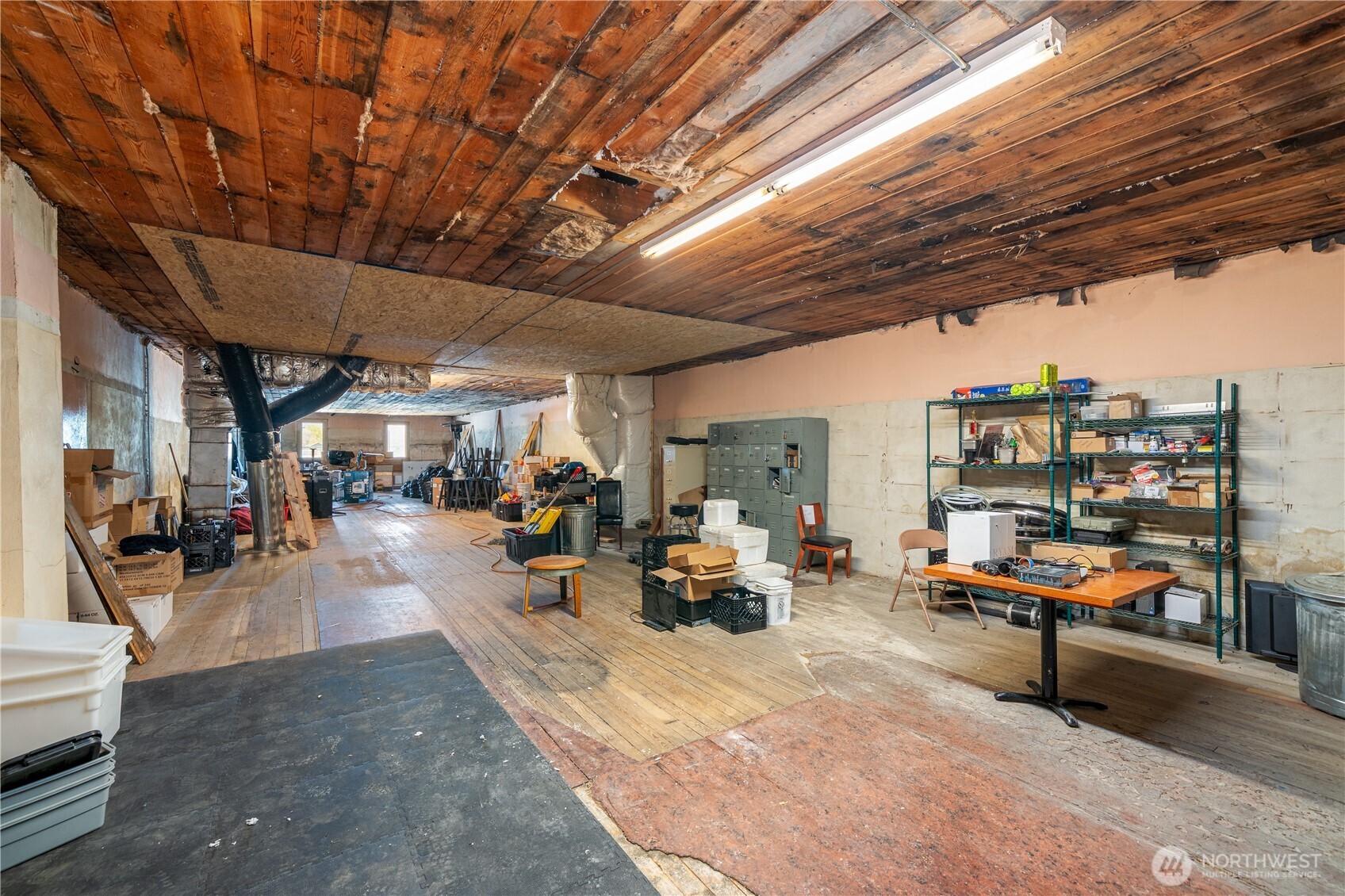 1307 Main Property Photo 20