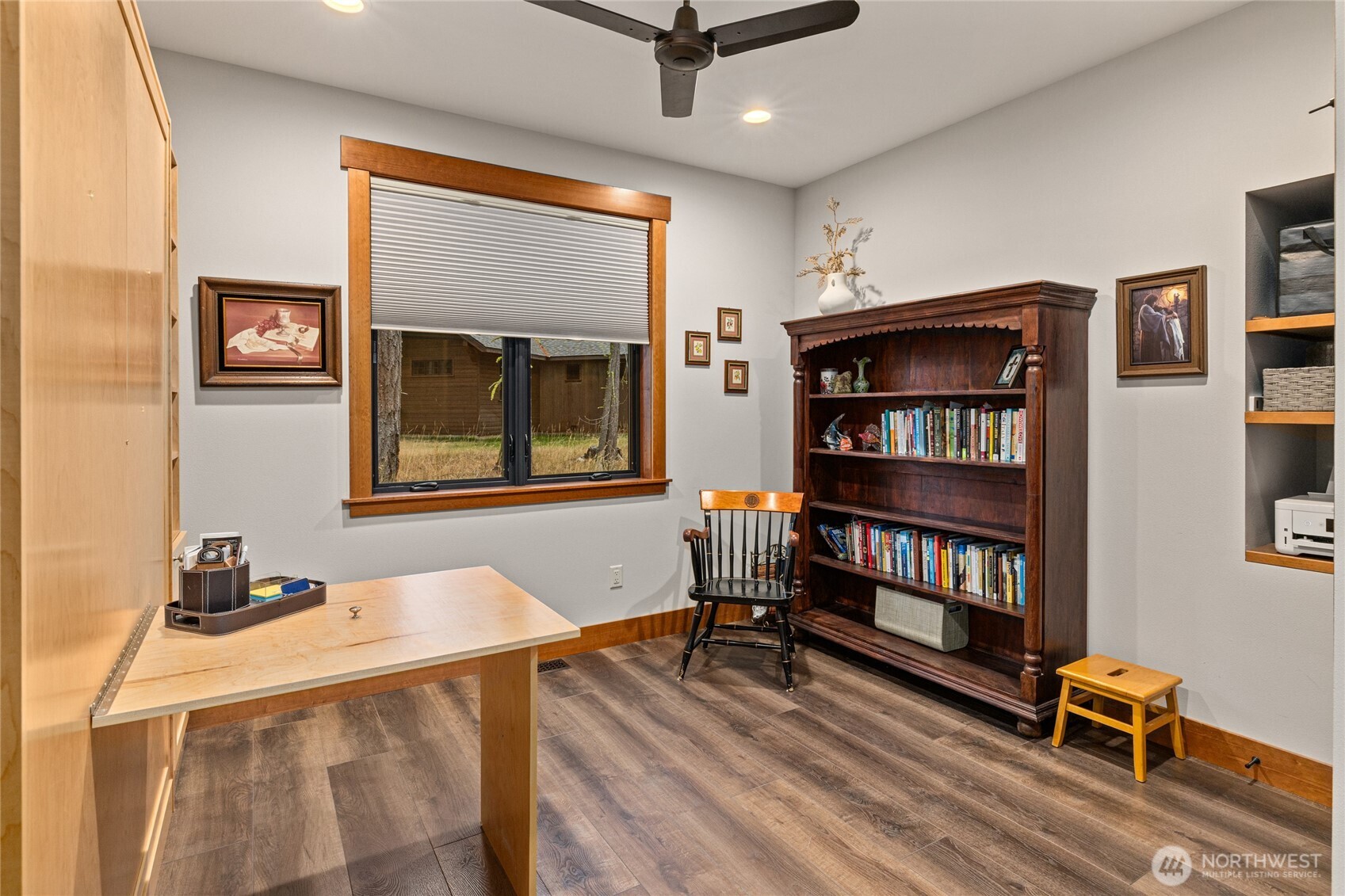 891 Kokanee Loop Property Photo 18