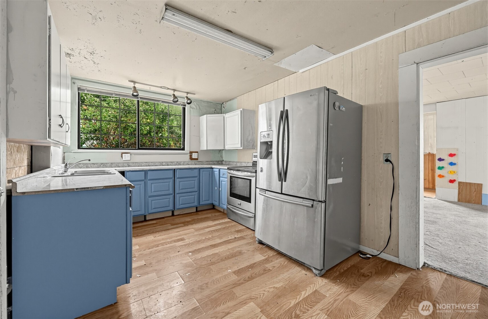 842 Nw New York Avenue Property Photo 6