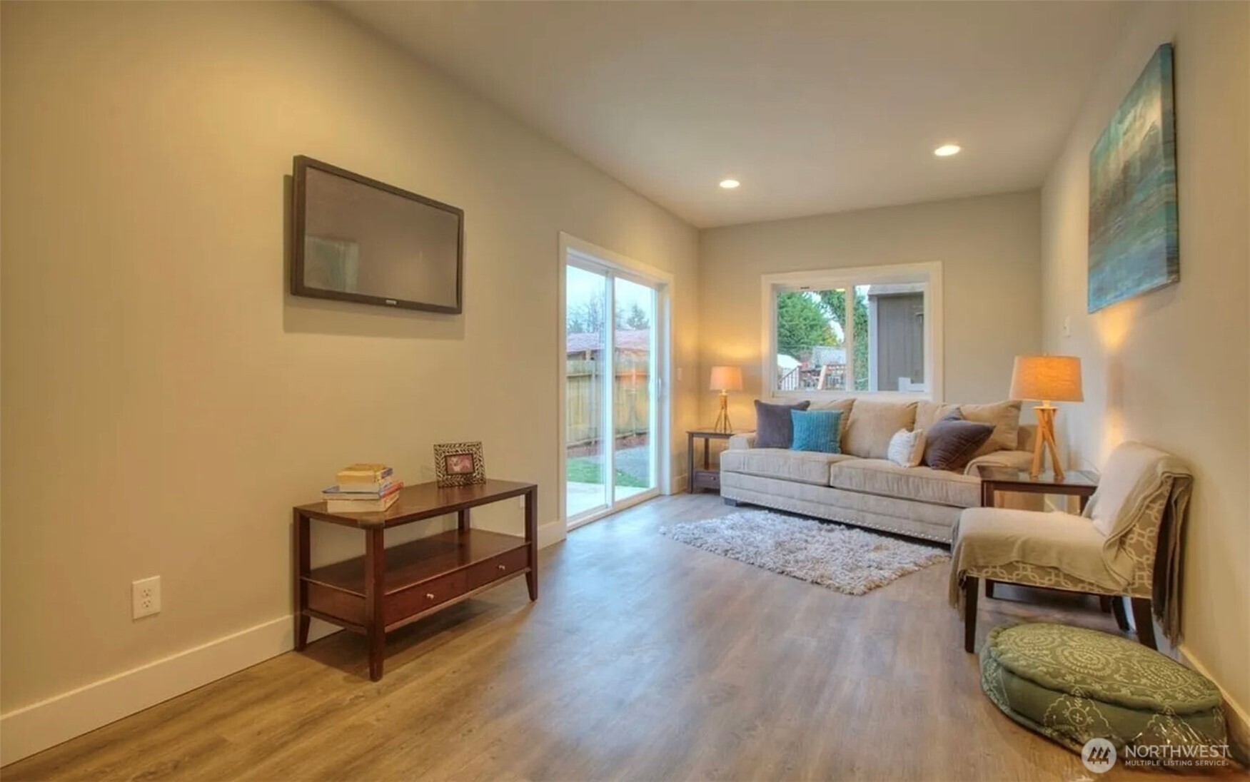 4238 S 164th Street Property Photo 8