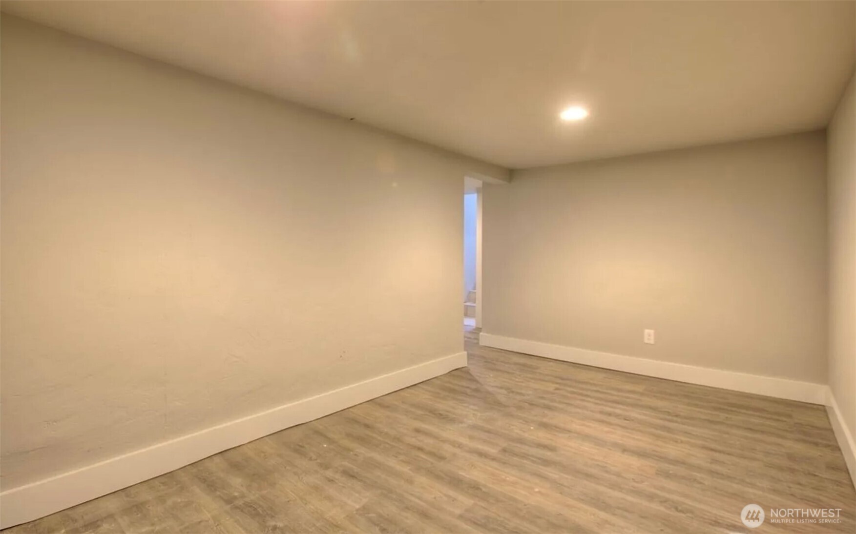 4238 S 164th Street Property Photo 16