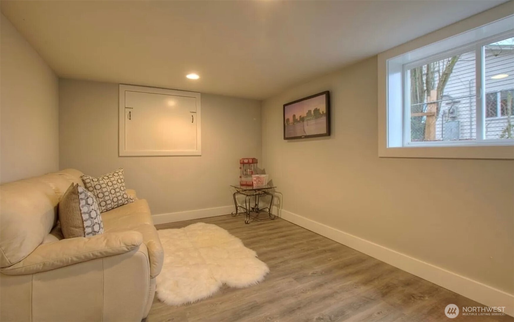 4238 S 164th Street Property Photo 18