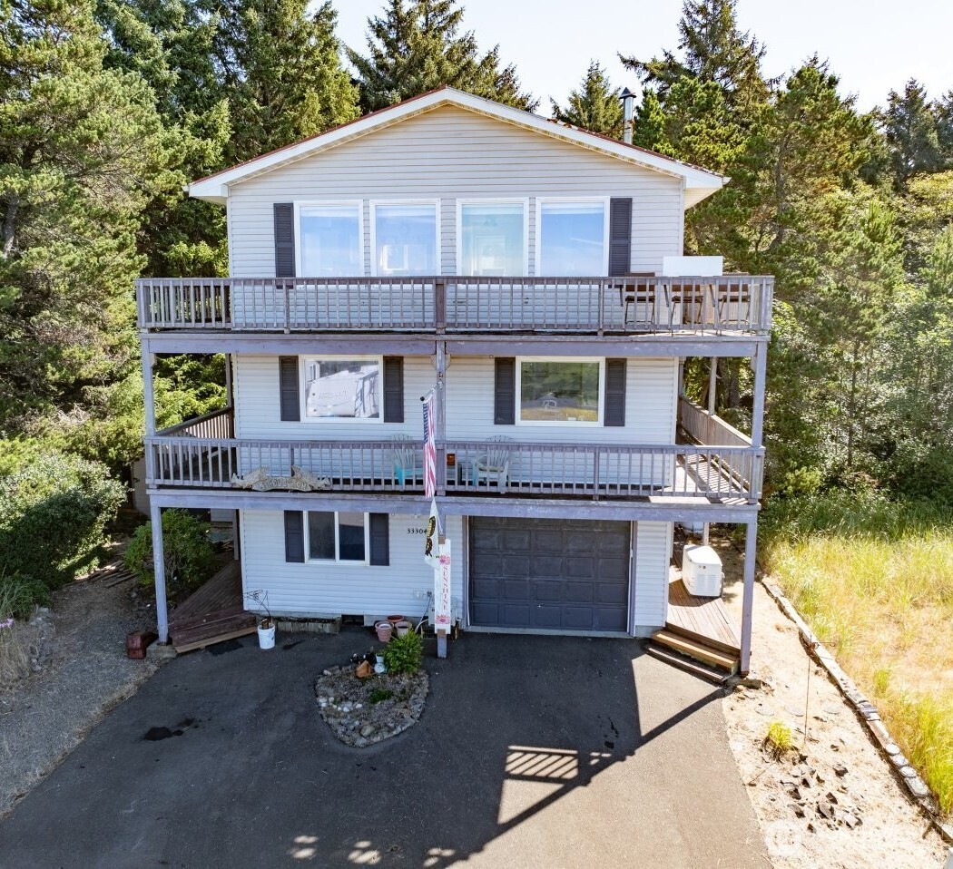 33304 J Place Property Photo 4