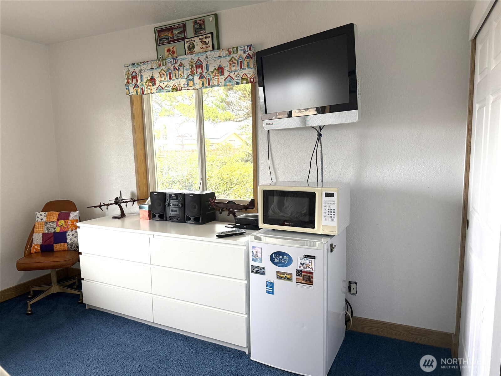 33304 J Place Property Photo 12