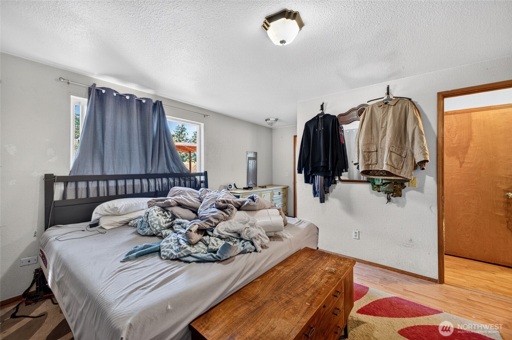 7911 Steamboat Island Road Property Photo 10