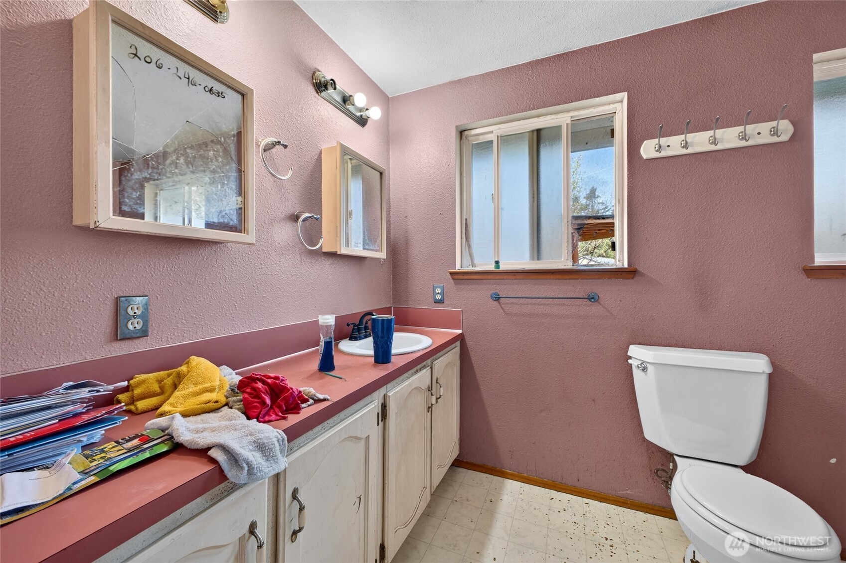 7911 Steamboat Island Road Property Photo 12