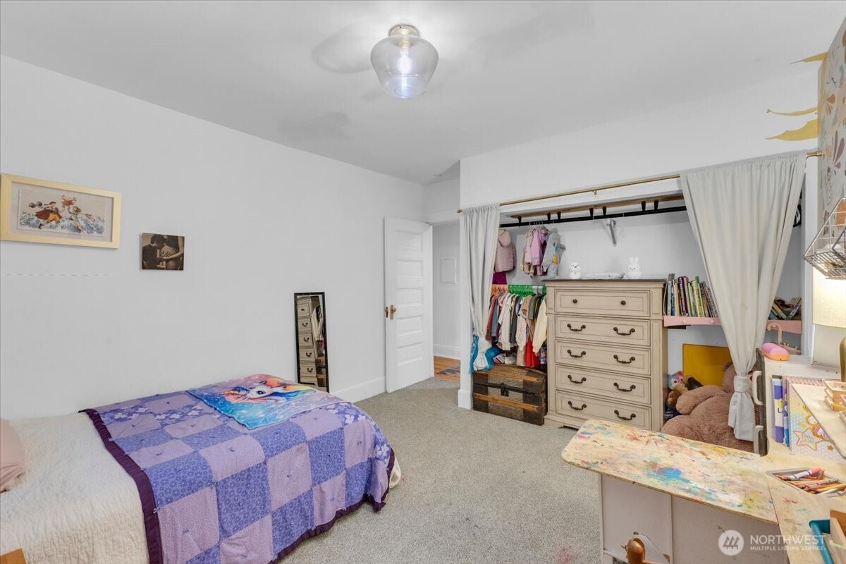 615 Boren Avenue 8 Property Photo 22
