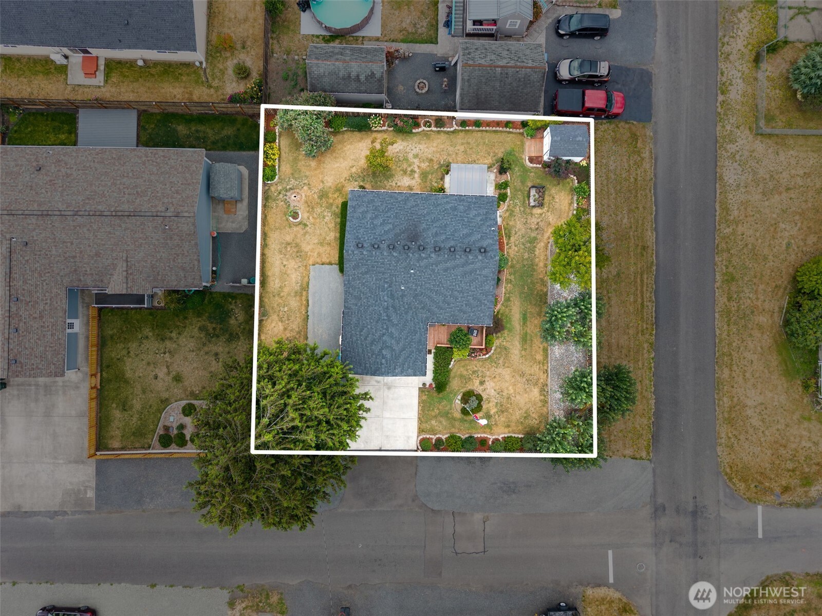 311 Pine Street Property Photo 5