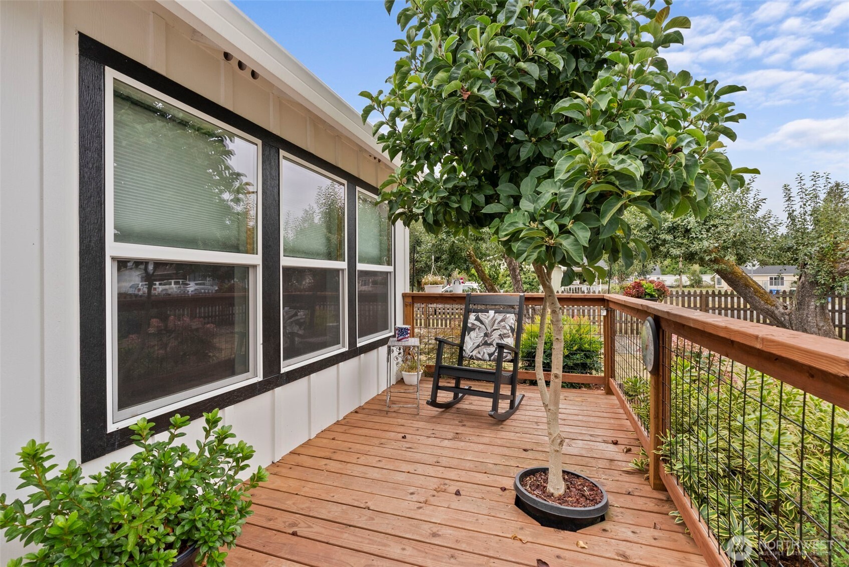311 Pine Street Property Photo 12