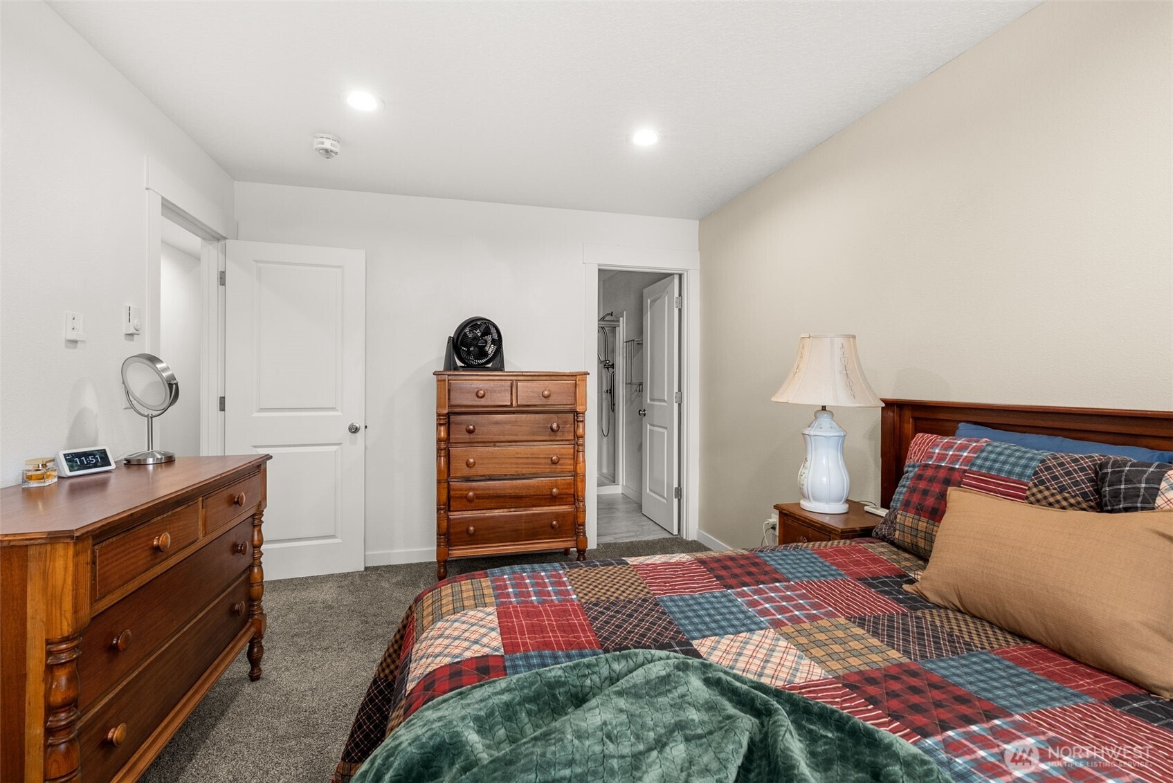 311 Pine Street Property Photo 23