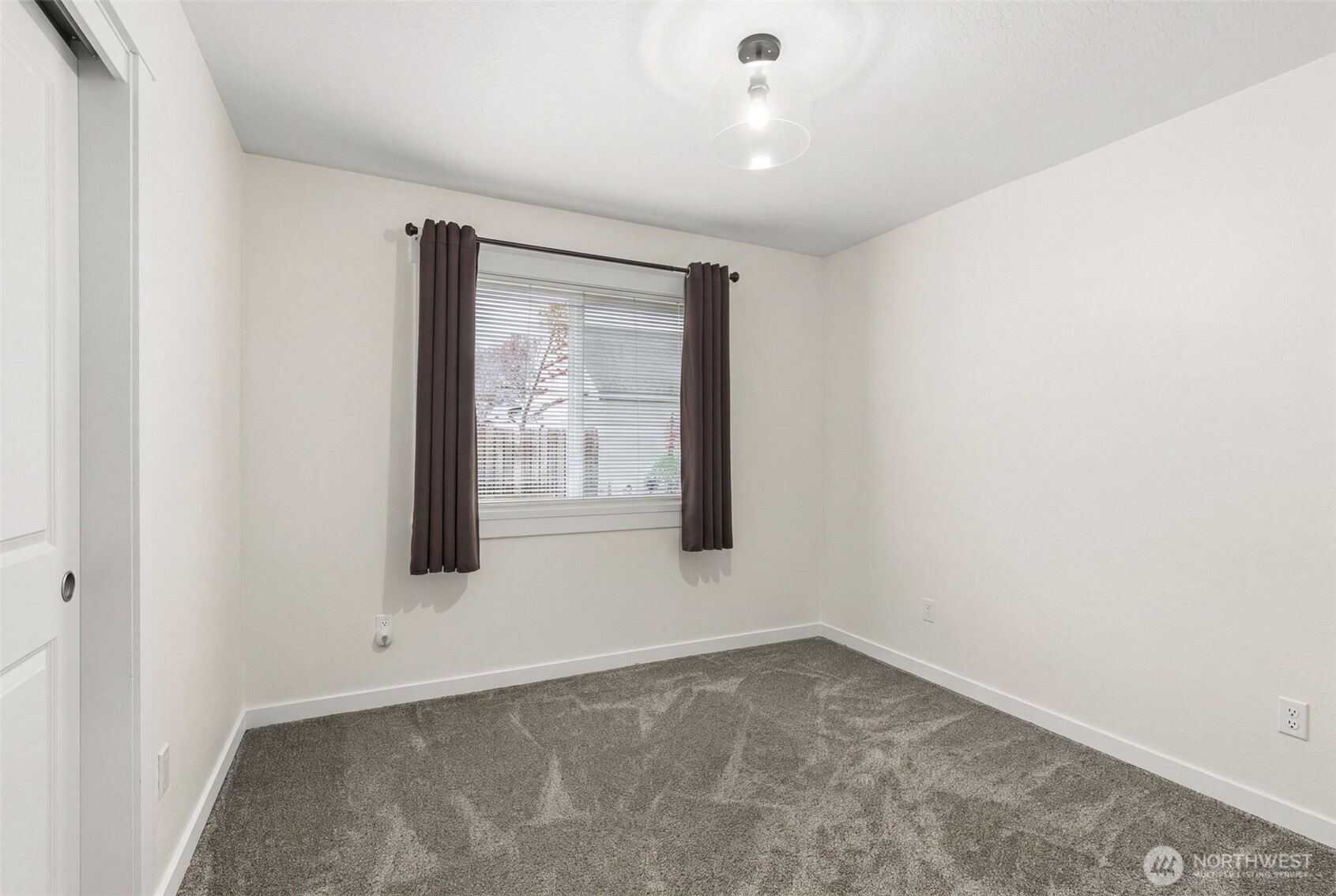 311 Pine Street Property Photo 25