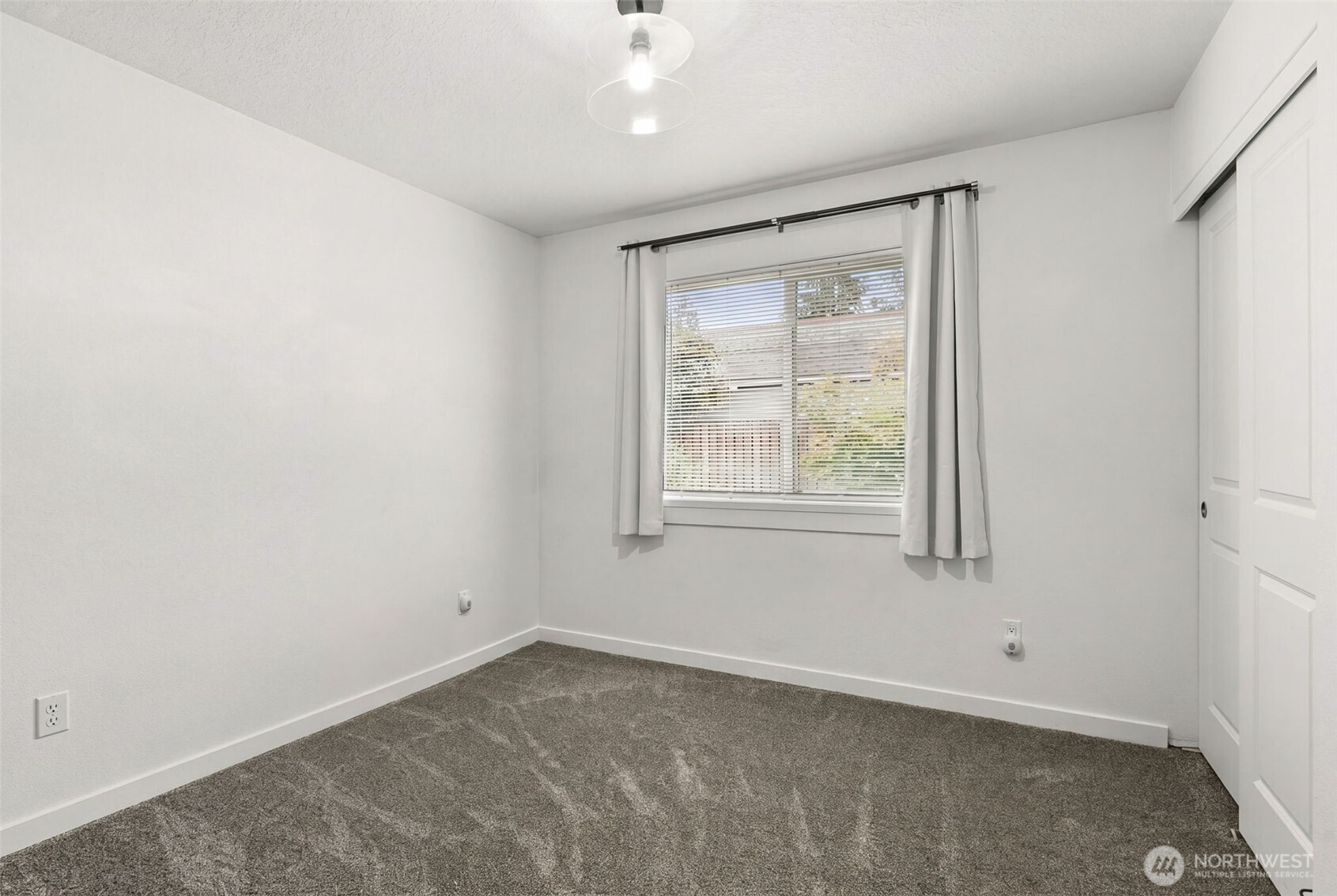 311 Pine Street Property Photo 27