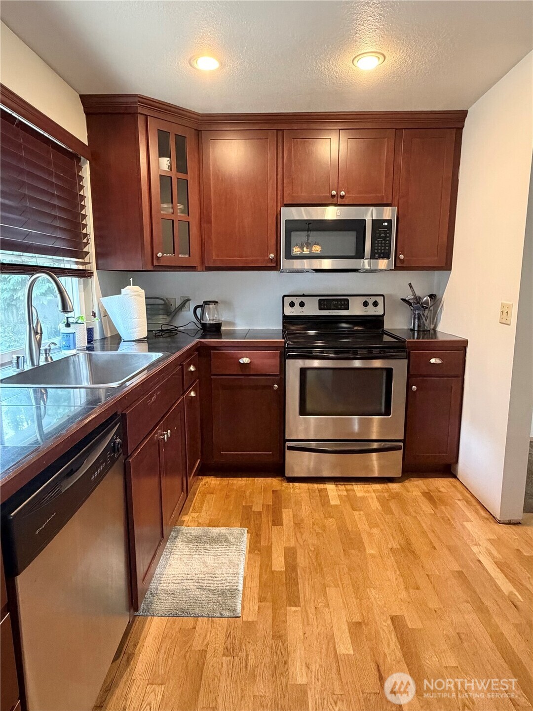 1516 Bradley Court Property Photo 12