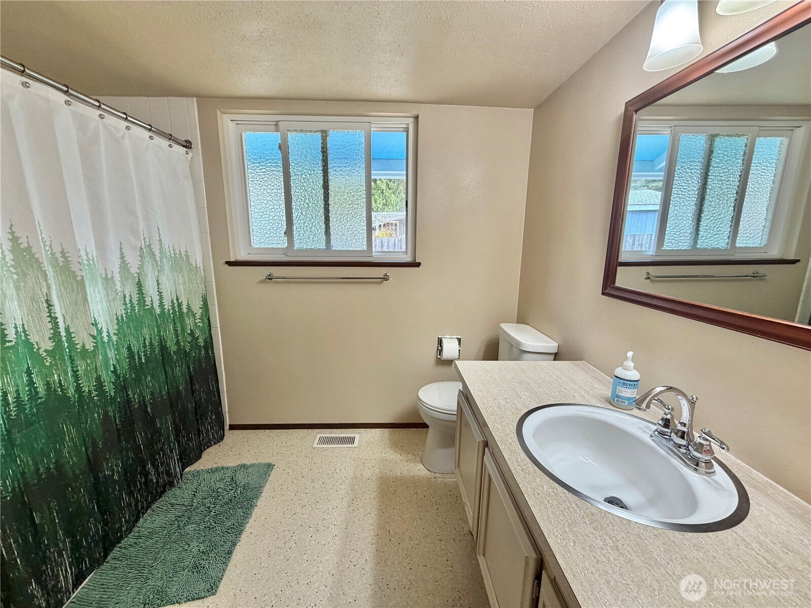 1516 Bradley Court Property Photo 23