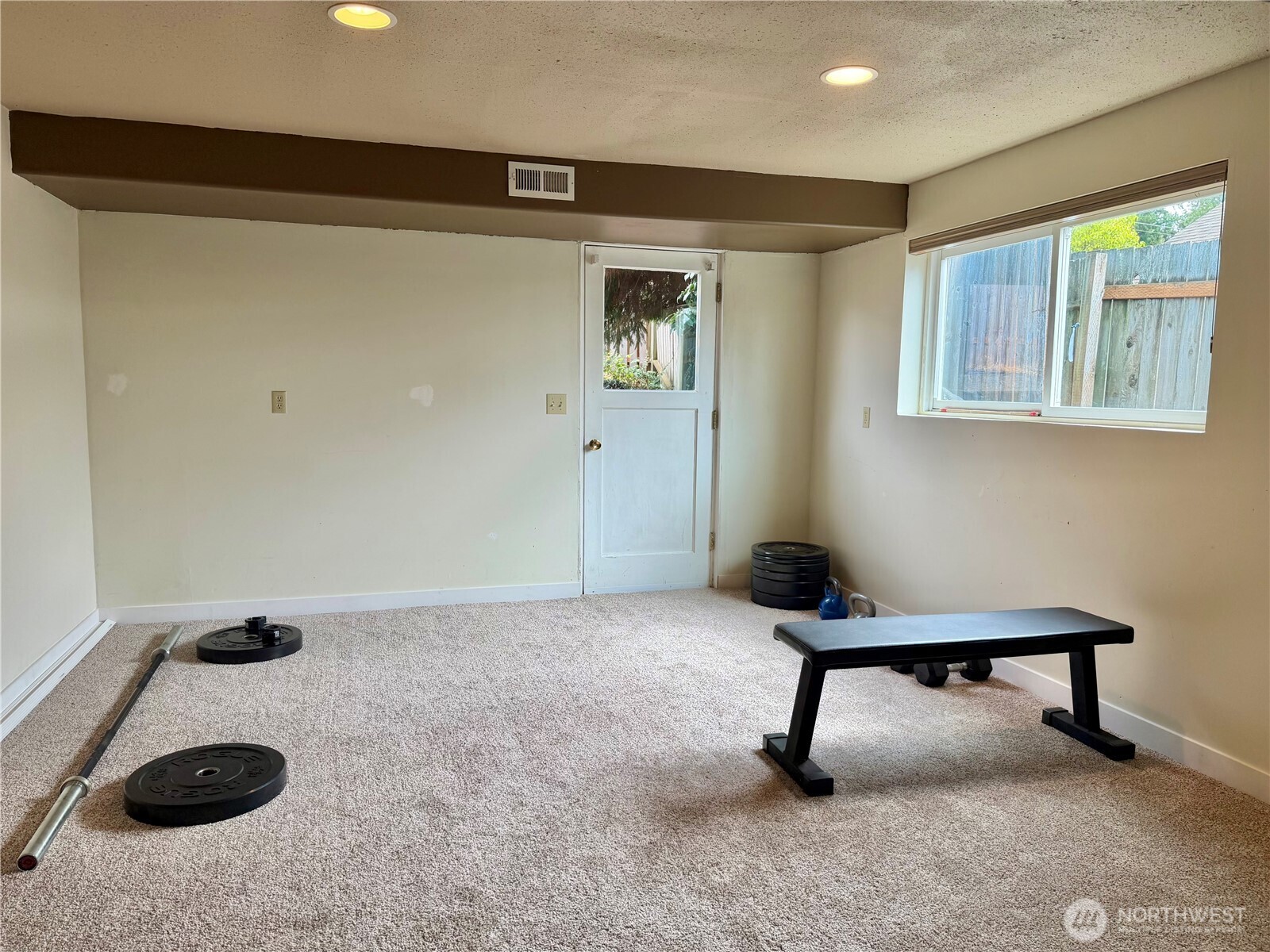1516 Bradley Court Property Photo 25