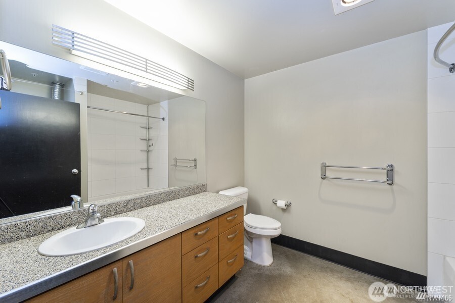 2440 Western Avenue 201 Property Photo 7