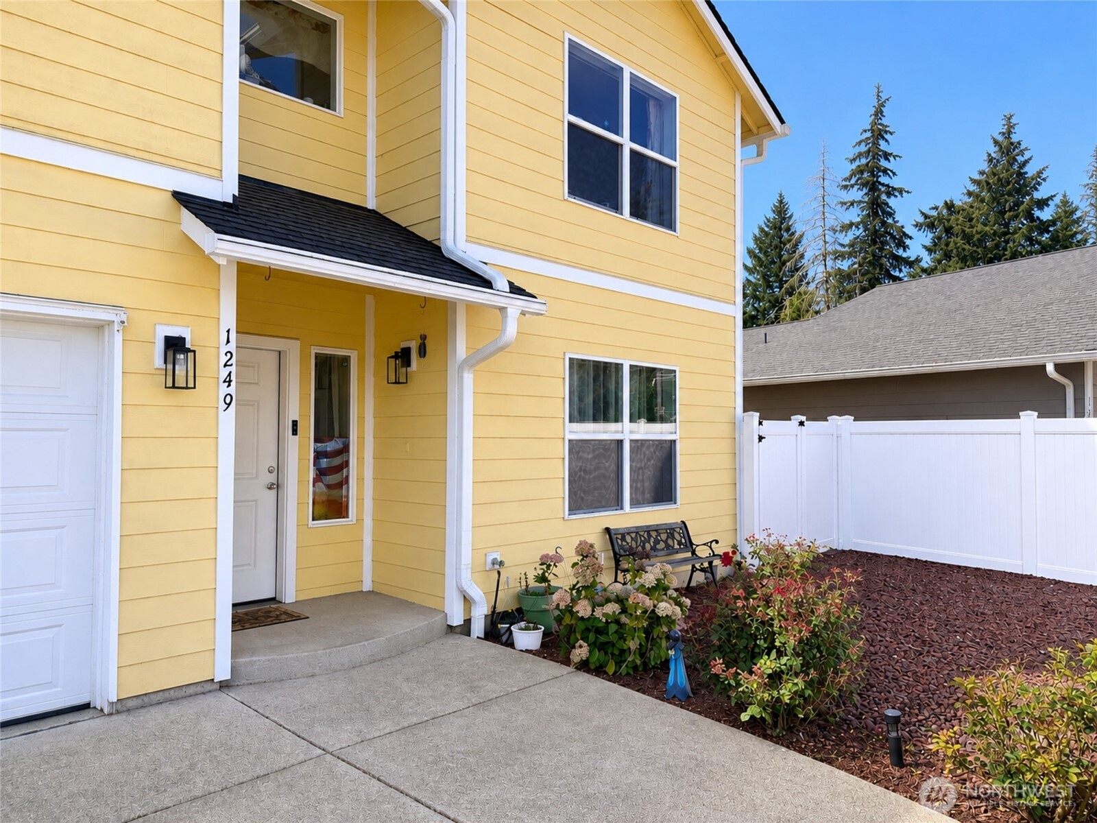 1249 Jones Street Property Photo 1