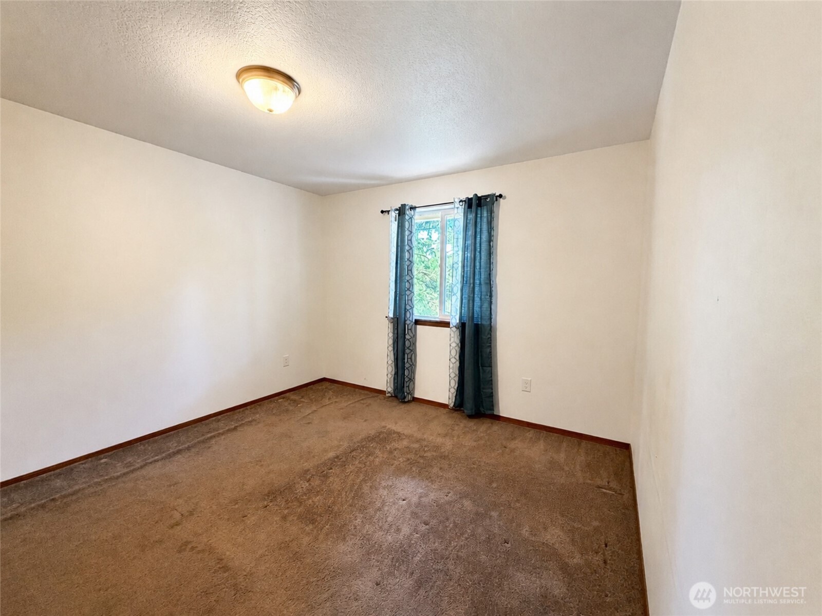 1249 Jones Street Property Photo 17