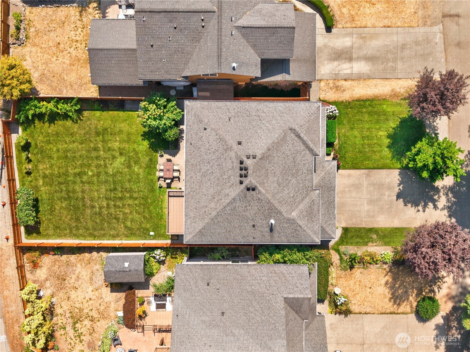 25528 Lake Wilderness Place Property Photo 34