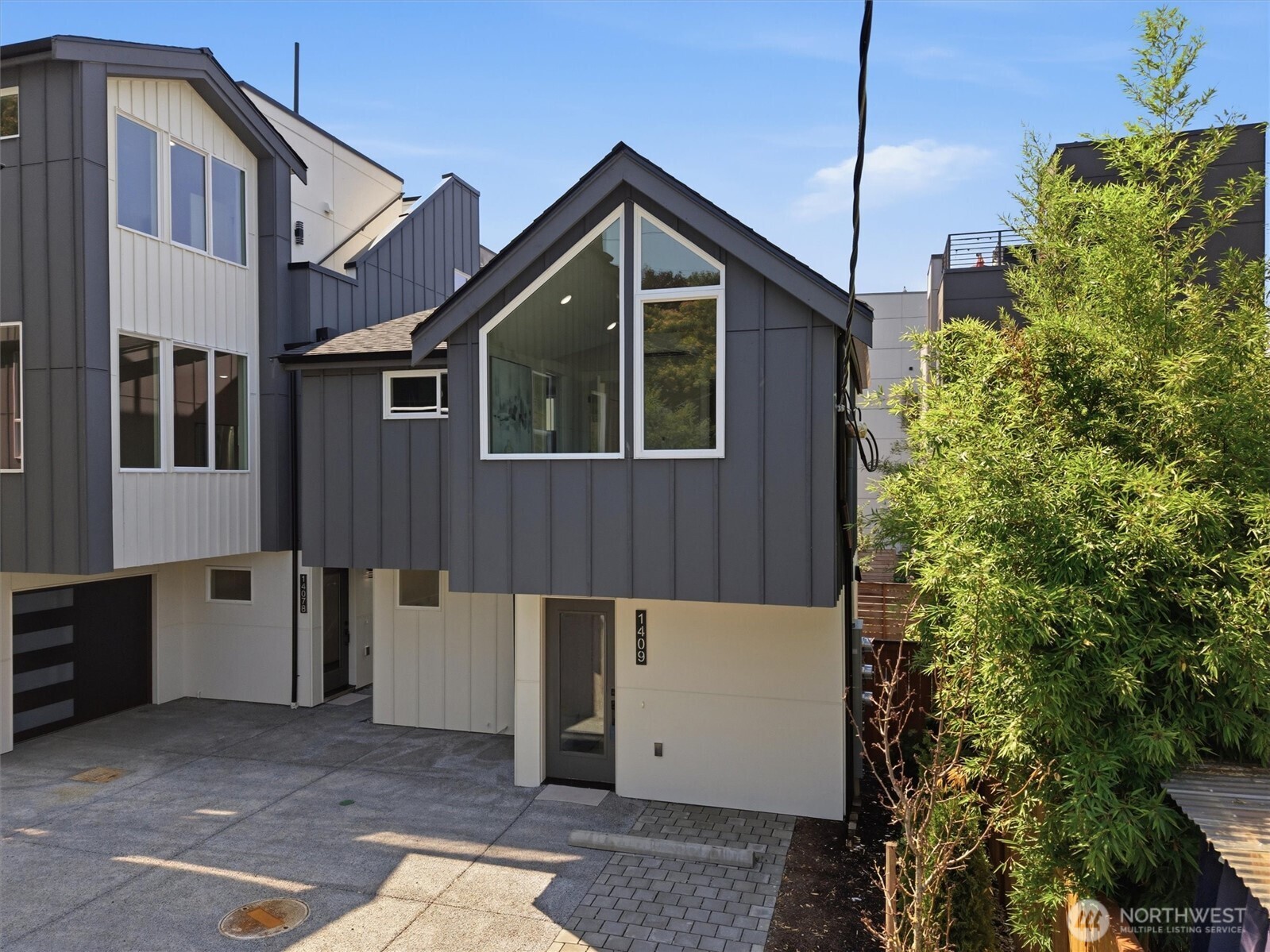 1409 29th Avenue Property Photo 1