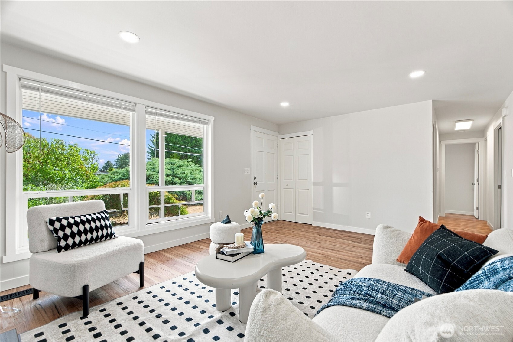 16631 116th Place Property Photo 6