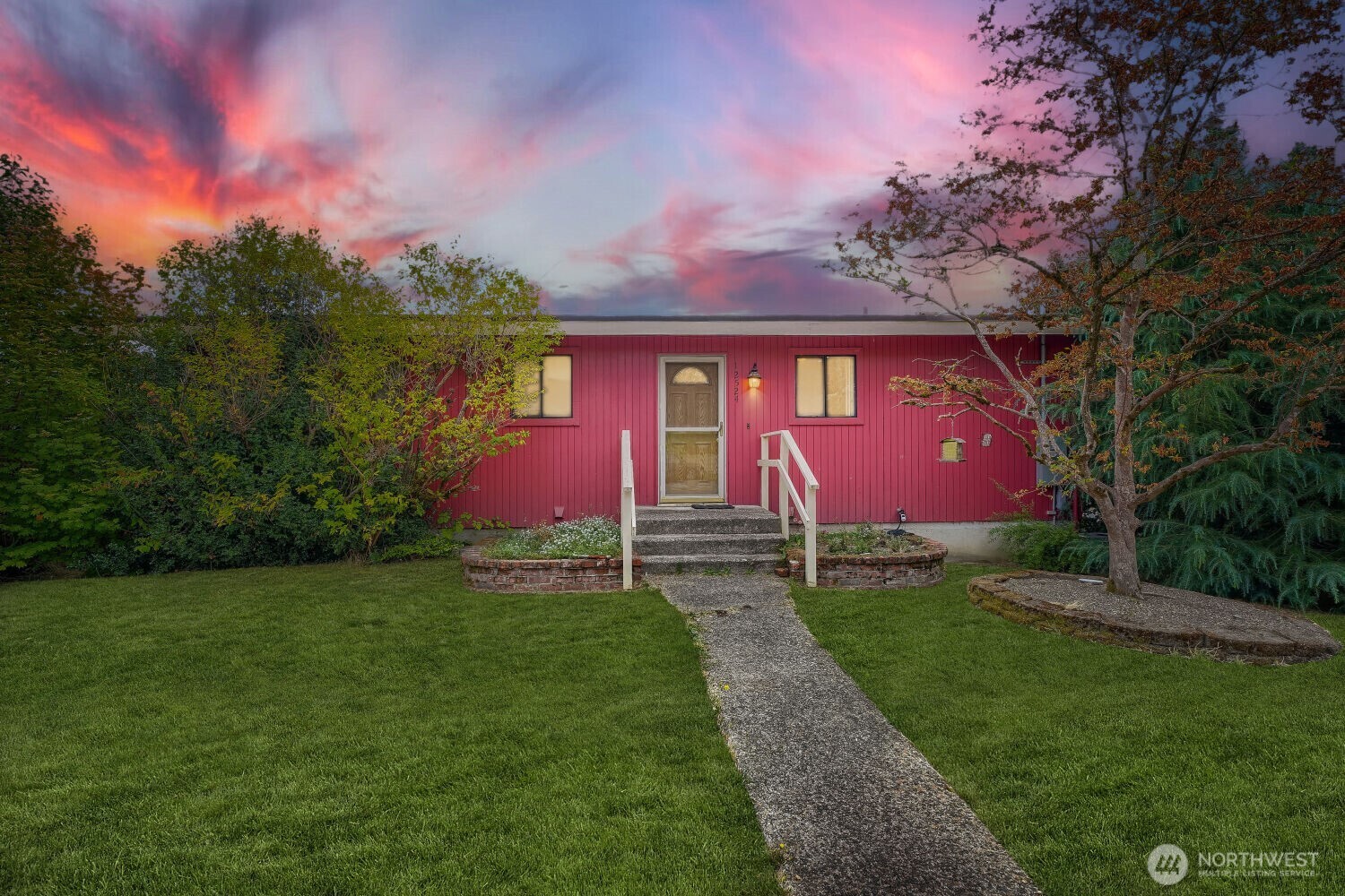 12524 13th Avenue Property Photo 1